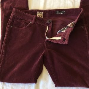 Corduroy Red Volcom ‘90s Vintage deep Pink Jeans. Sz 33 stretch